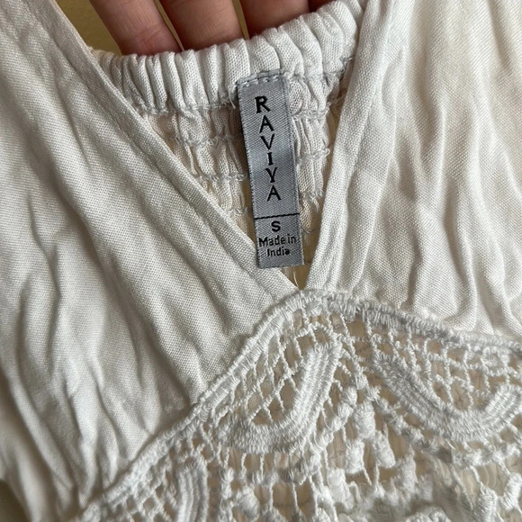 Lightweight Beach Cover-Up Dress​​​​ - Picture 4 of 4